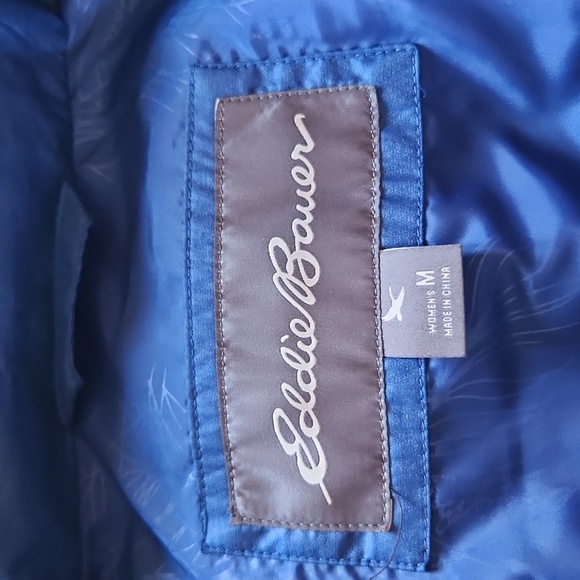 Eddie Bauer Down Hooded puffer vest - Picture 4 of 8